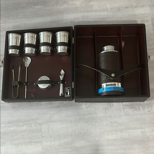 Vintage Portable Pub Londonaire Barware Set Insulated Shaker/Mini Bucket & Key